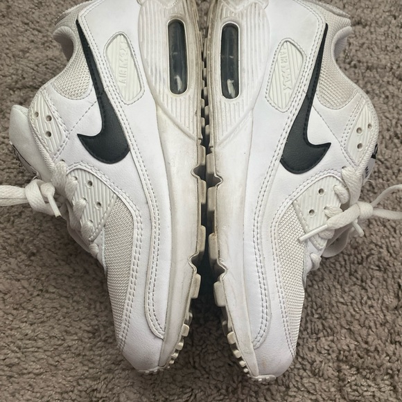 Nike Air Max 90 white running shoes size 9US - Picture 12 of 16